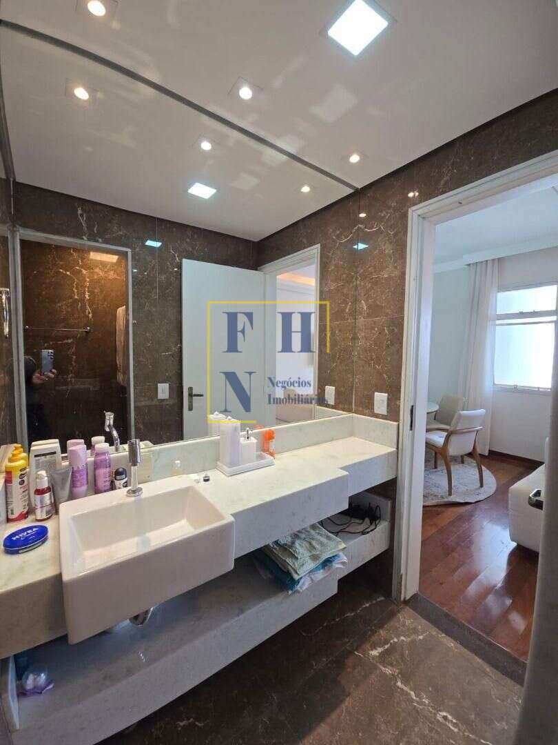 Apartamento à venda com 4 quartos, 130m² - Funcionários,Belo Horizonte