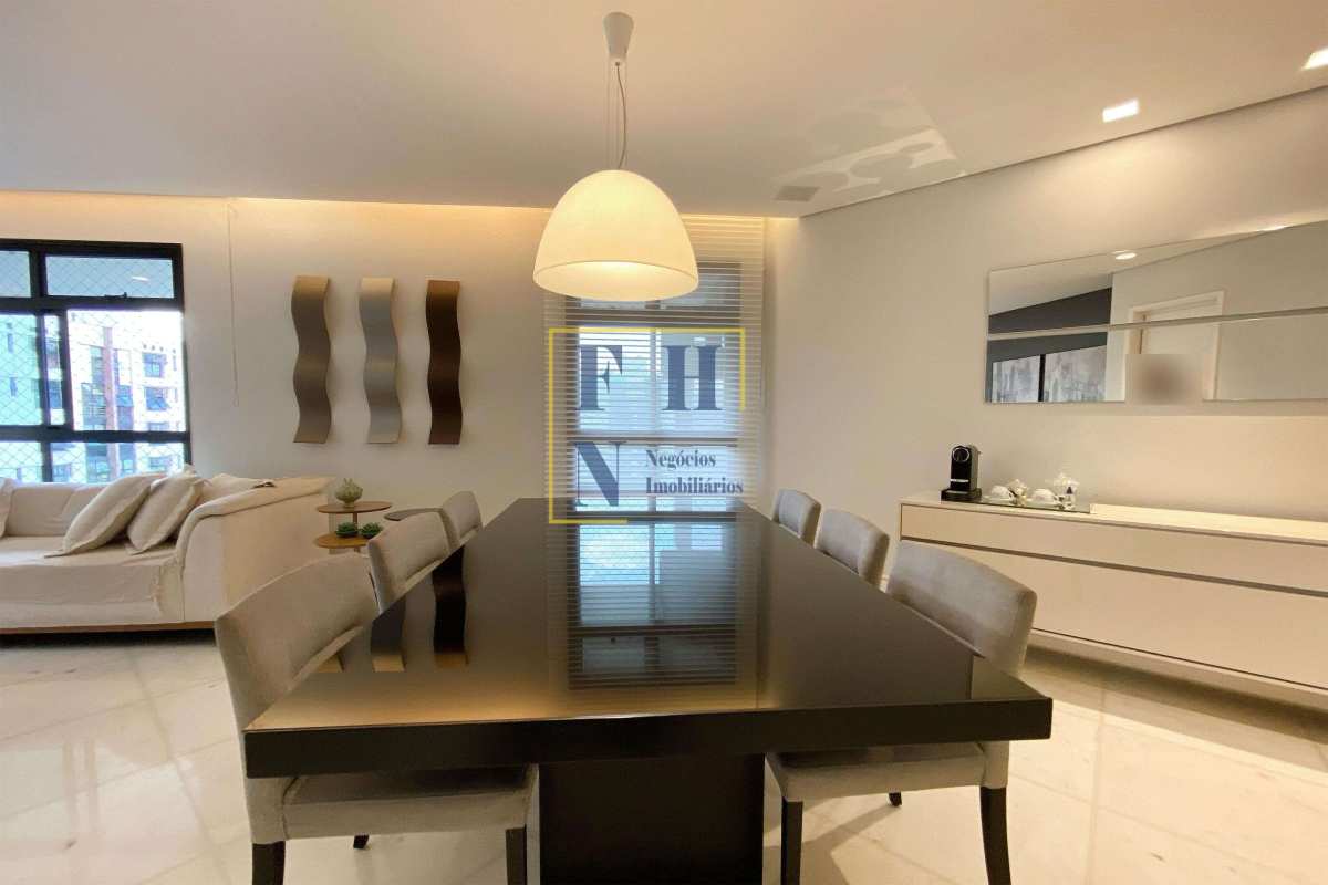 Apartamento 4 Quartos à Venda nos Funcionários em Belo Horizonte