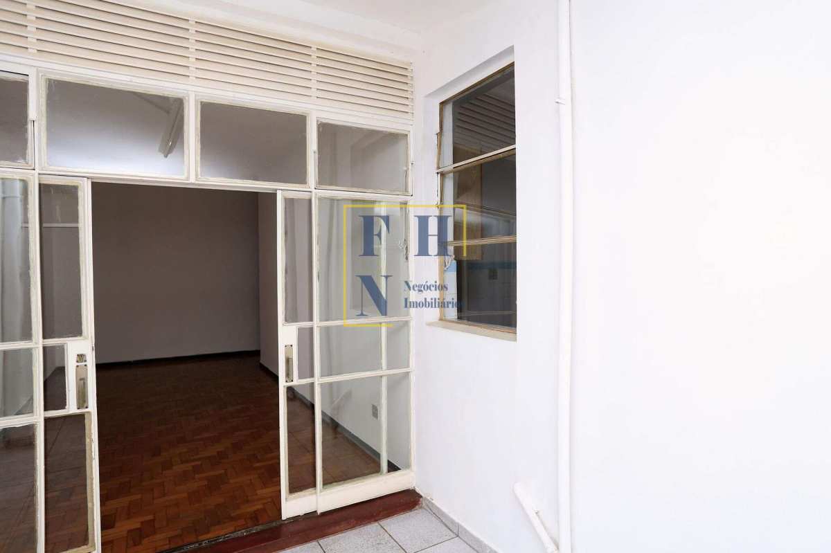 Apartamento à venda com 3 quartos, 130m² - Funcionários,Belo Horizonte