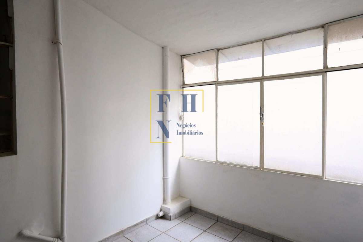 Apartamento à venda com 3 quartos, 130m² - Funcionários,Belo Horizonte