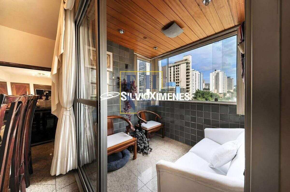  - Apartamento 4 Quartos à Venda nos Funcionários em Belo Horizonte