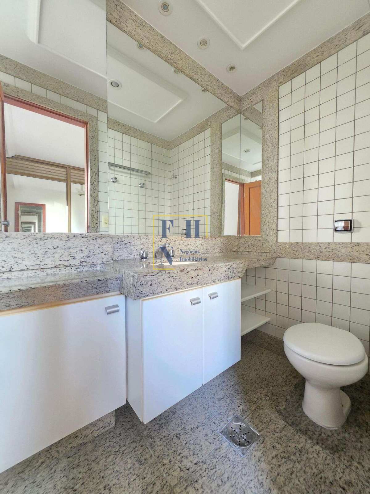 Apartamento 3 Quartos à Venda nos Funcionários em Belo Horizonte