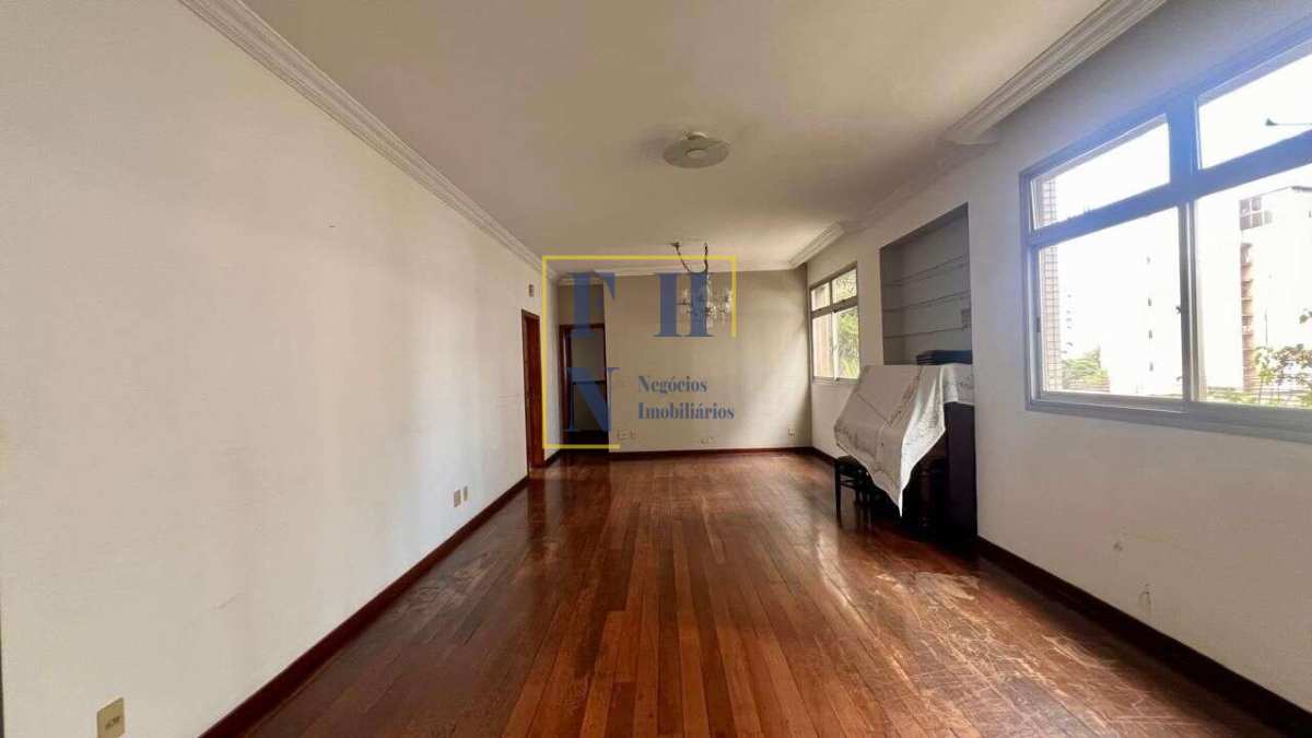 Apartamento 4 Quartos à Venda nos Funcionários em Belo Horizonte