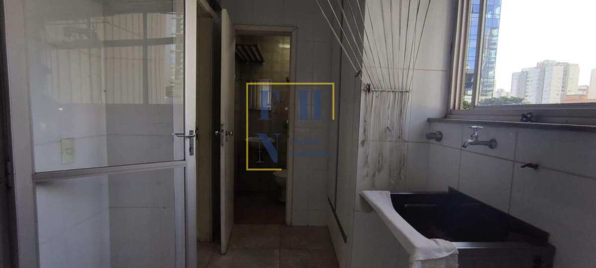 Apartamento à venda com 4 quartos, 250m² - Funcionários,Belo Horizonte