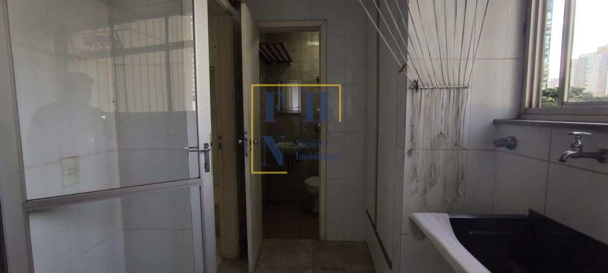  - Apartamento 4 Quartos à Venda nos Funcionários em Belo Horizonte