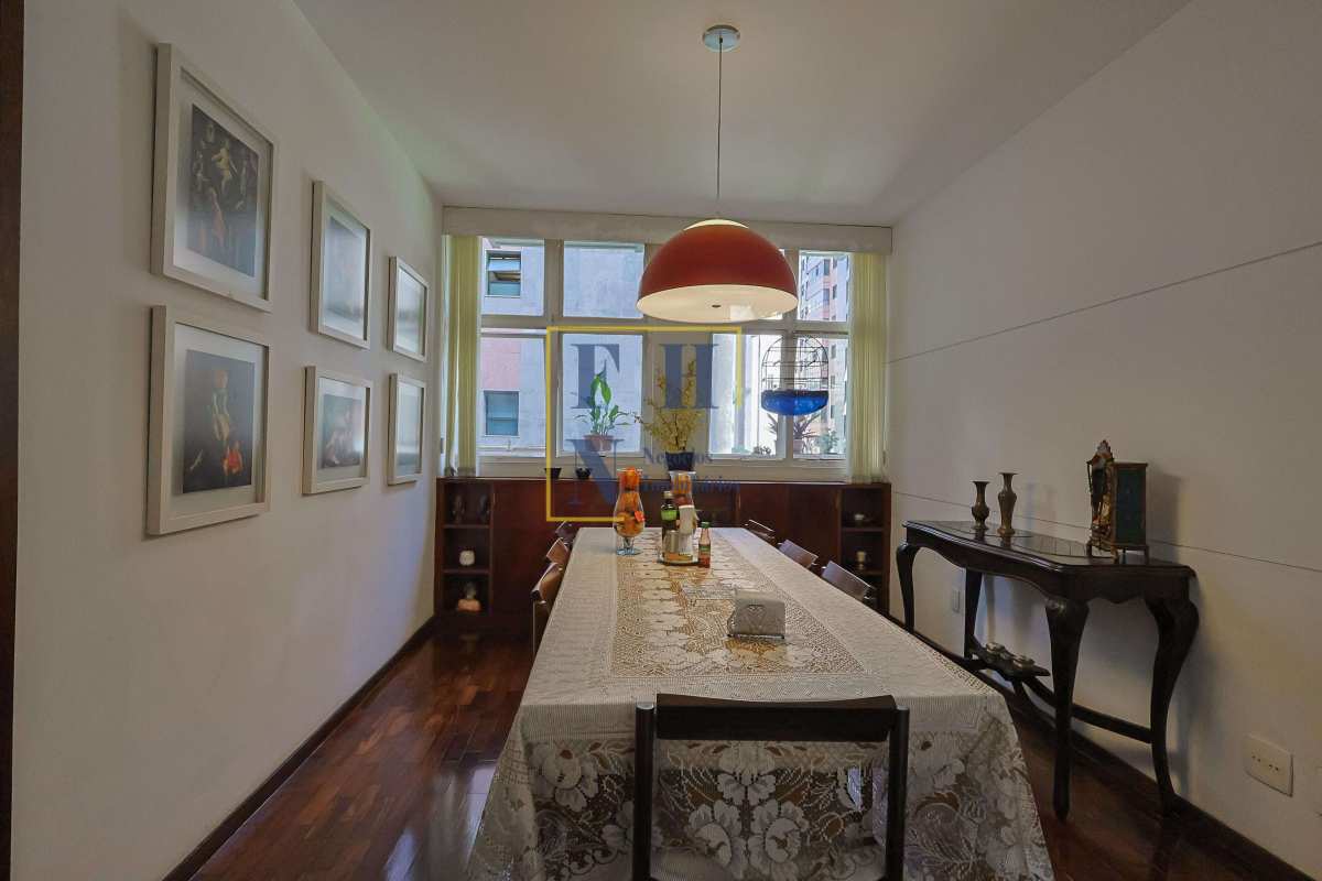 Apartamento 4 Quartos à Venda nos Funcionários em Belo Horizonte