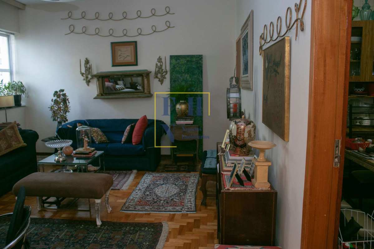 Apartamento 3 Quartos à Venda nos Funcionários em Belo Horizonte