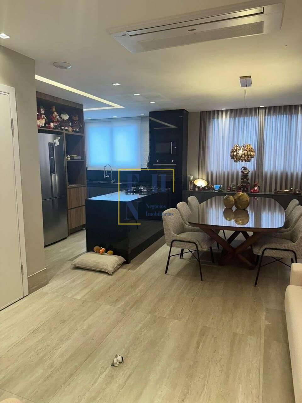 Apartamento à venda com 3 quartos, 124m² - Graça,