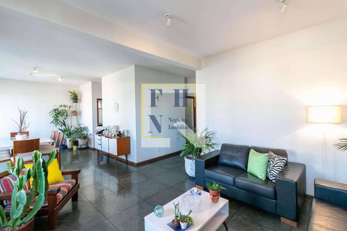 Apartamento à venda com 4 quartos, 220m² - Gutierrez,