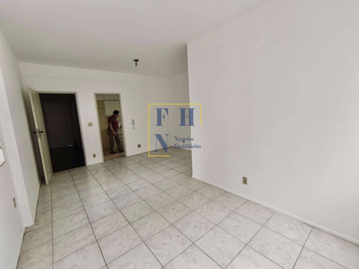 Apartamento à venda com 2 quartos, 75m² - Gutierrez,