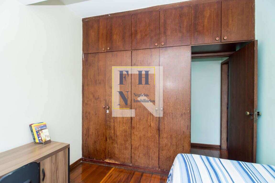 Apartamento 4 Quartos à Venda no Horto em Belo Horizonte