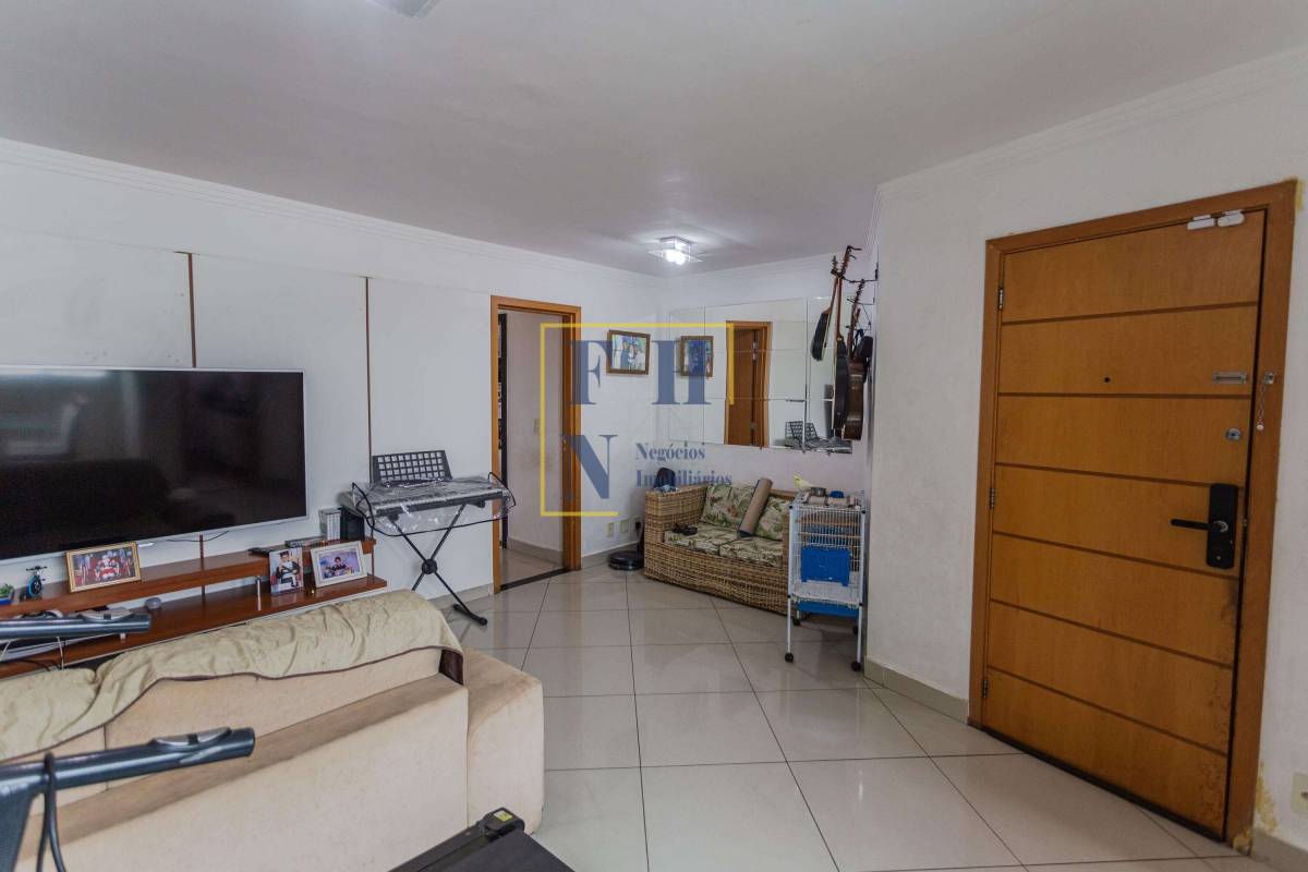 Apartamento à venda com 3 quartos, 110m² - Ipiranga,