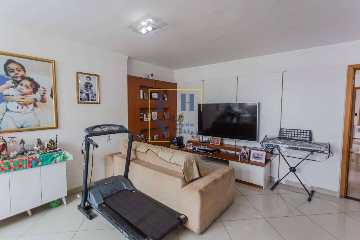 Apartamento à venda com 3 quartos, 110m² - Ipiranga,