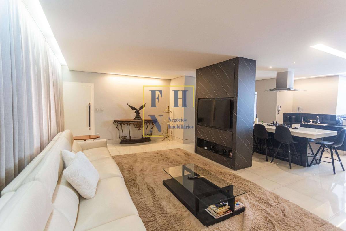  - Apartamento 2 Quartos à Venda no Lourdes em Belo Horizonte
