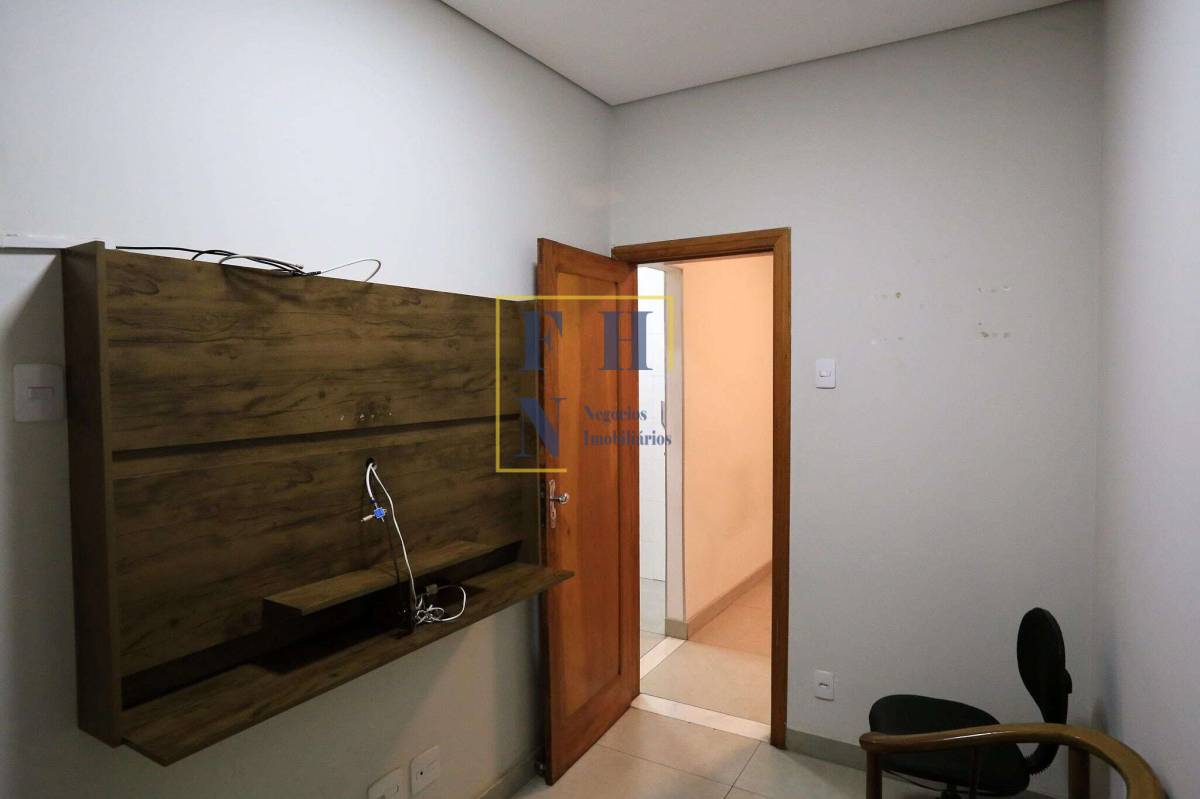 Apartamento à venda com 5 quartos, 123m² - Lourdes,