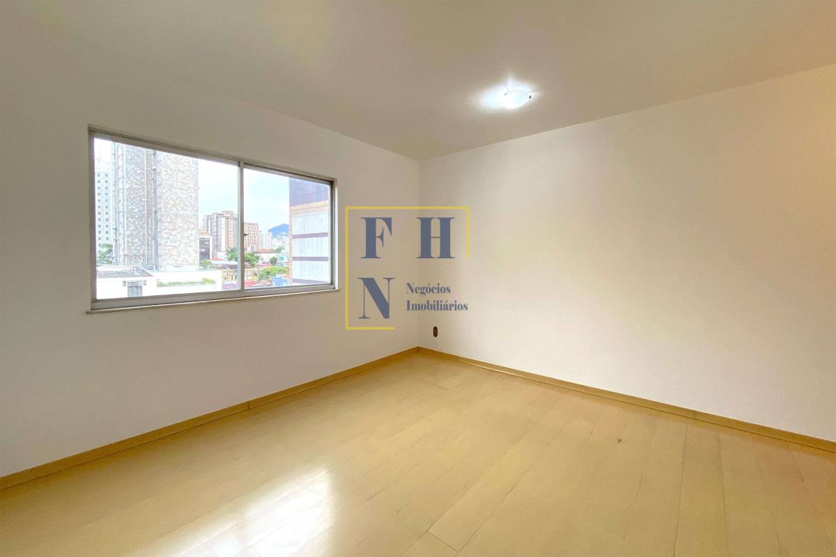 Apartamento à venda com 3 quartos, 90m² - Lourdes,