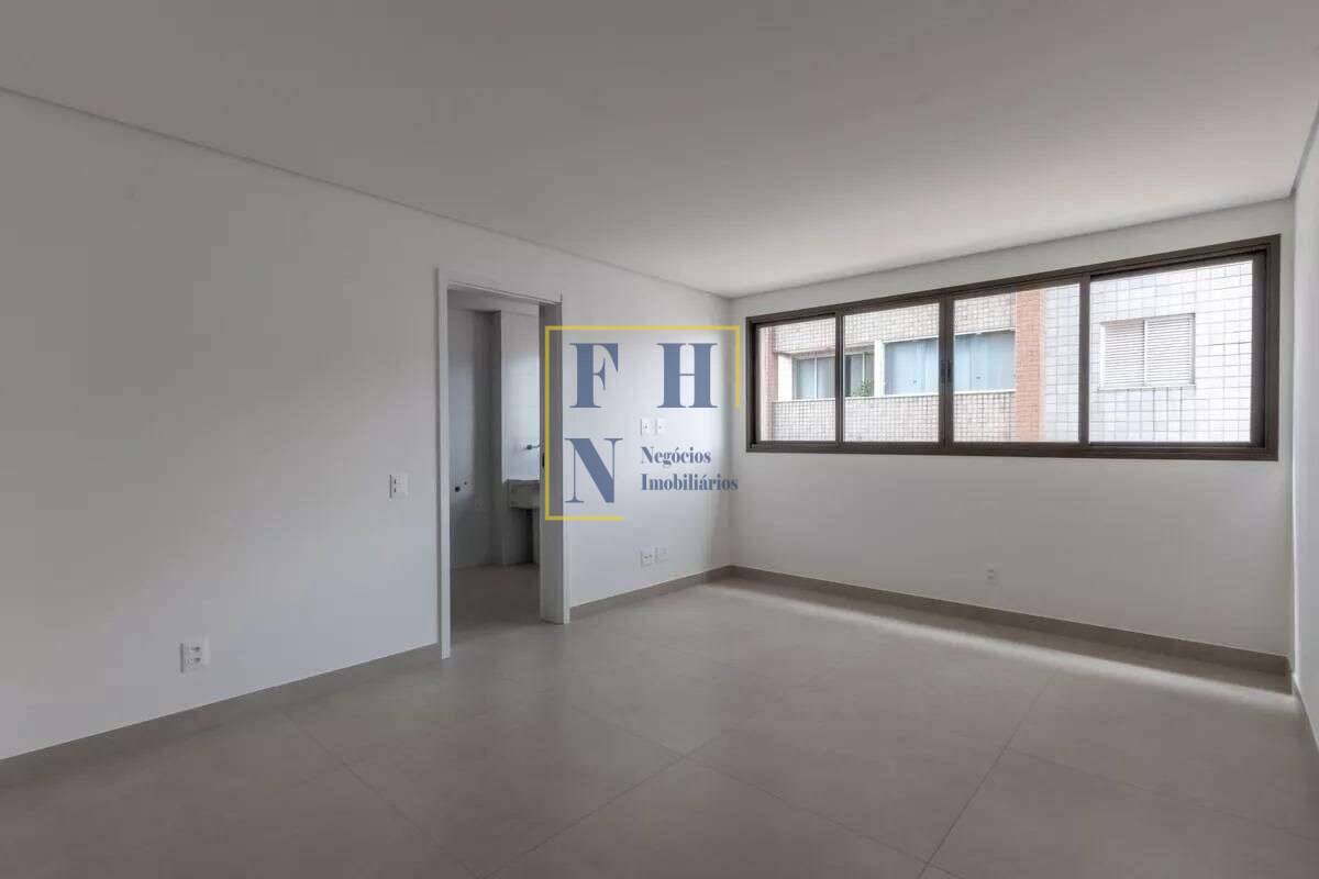  - Apartamento 2 Quartos à Venda no Lourdes em Belo Horizonte