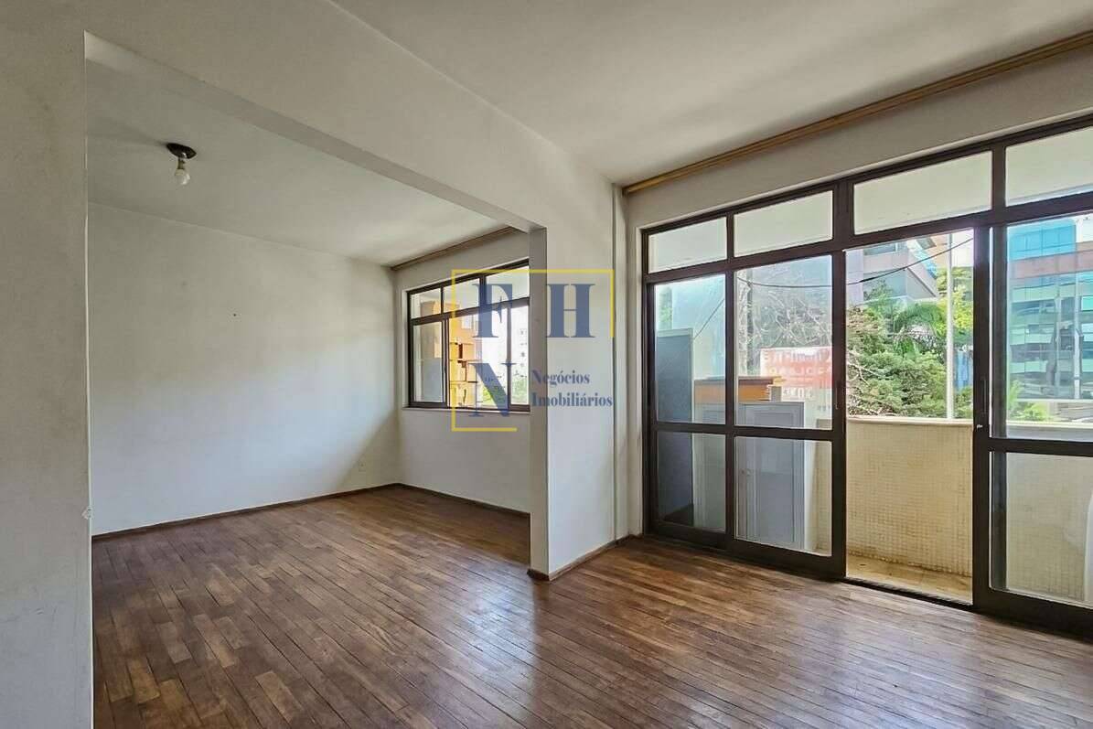 Apartamento à venda com 3 quartos, 110m² - Lourdes,