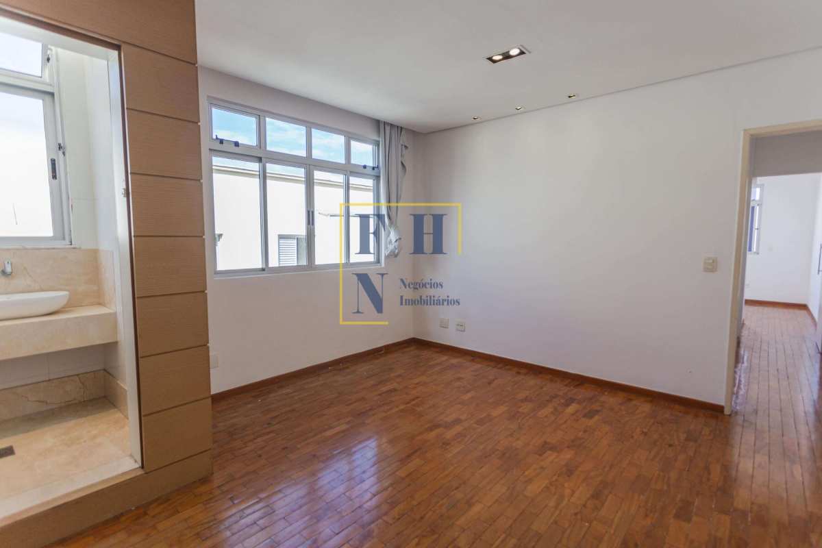 Apartamento 2 Quartos à Venda na Nova Floresta em Belo Horizonte