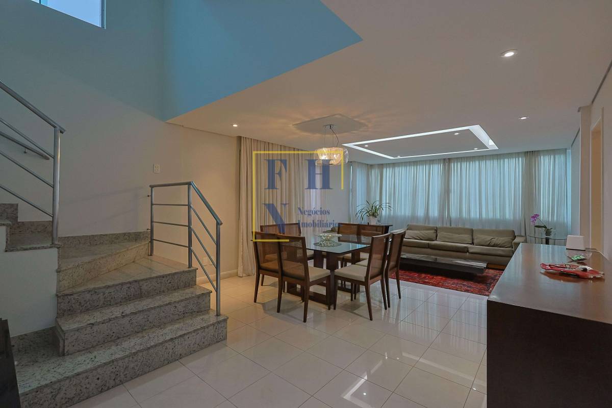 Apartamento à venda com 4 quartos, 355m² - Nova Floresta,
