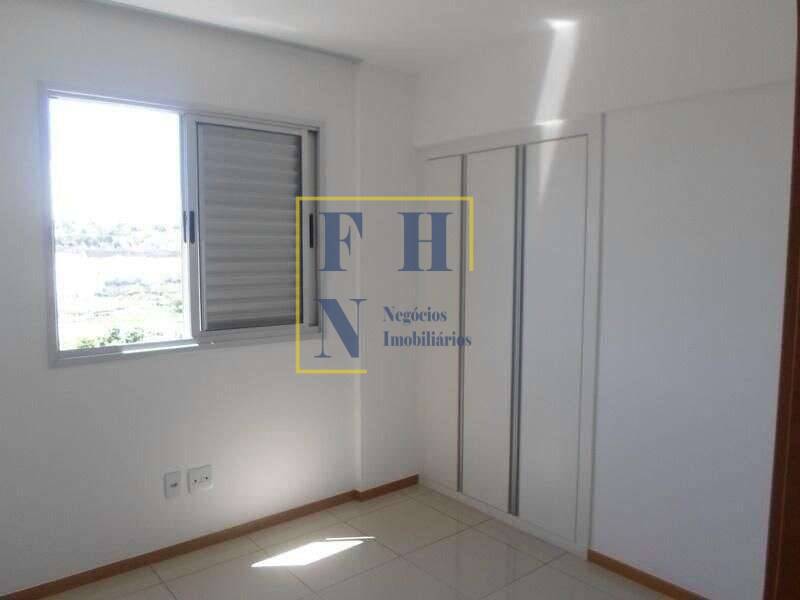 Apartamento à venda com 3 quartos, 108m² - Palmares,