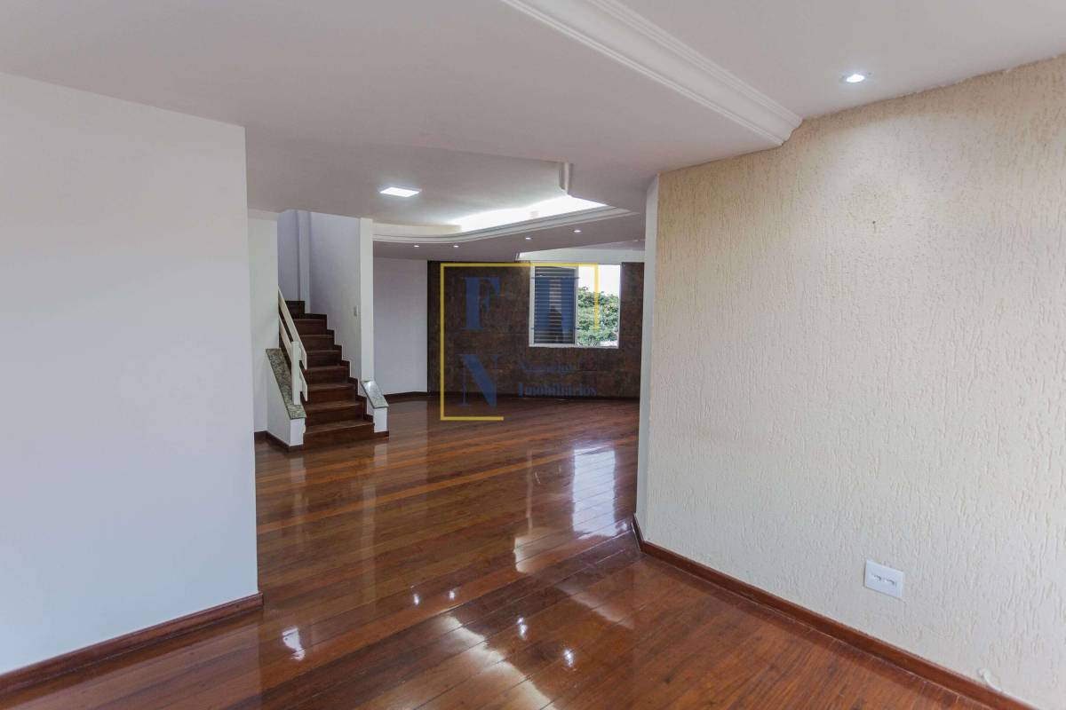 Apartamento à venda com 3 quartos, 220m² - Palmares,