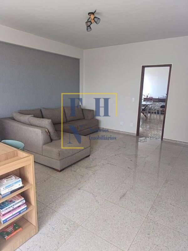 Apartamento à venda com 3 quartos, 240m² - Sagrada Família,