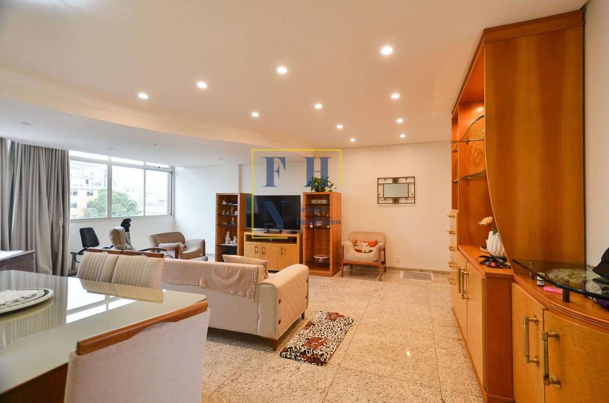  - Apartamento 4 Quartos à Venda na Sagrada Família em Belo Horizonte