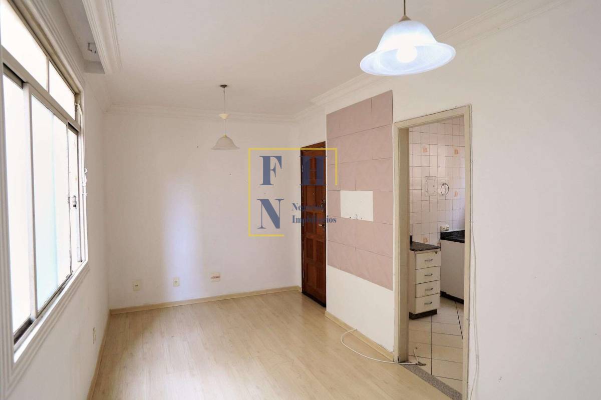 Apartamento à venda com 3 quartos, 57m² - Sagrada Família,