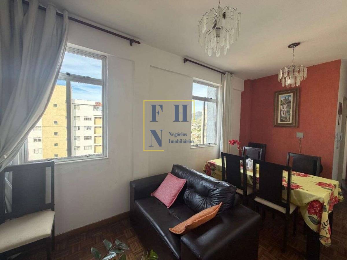 Apartamento à venda com 2 quartos, 57m² - Sagrada Família,