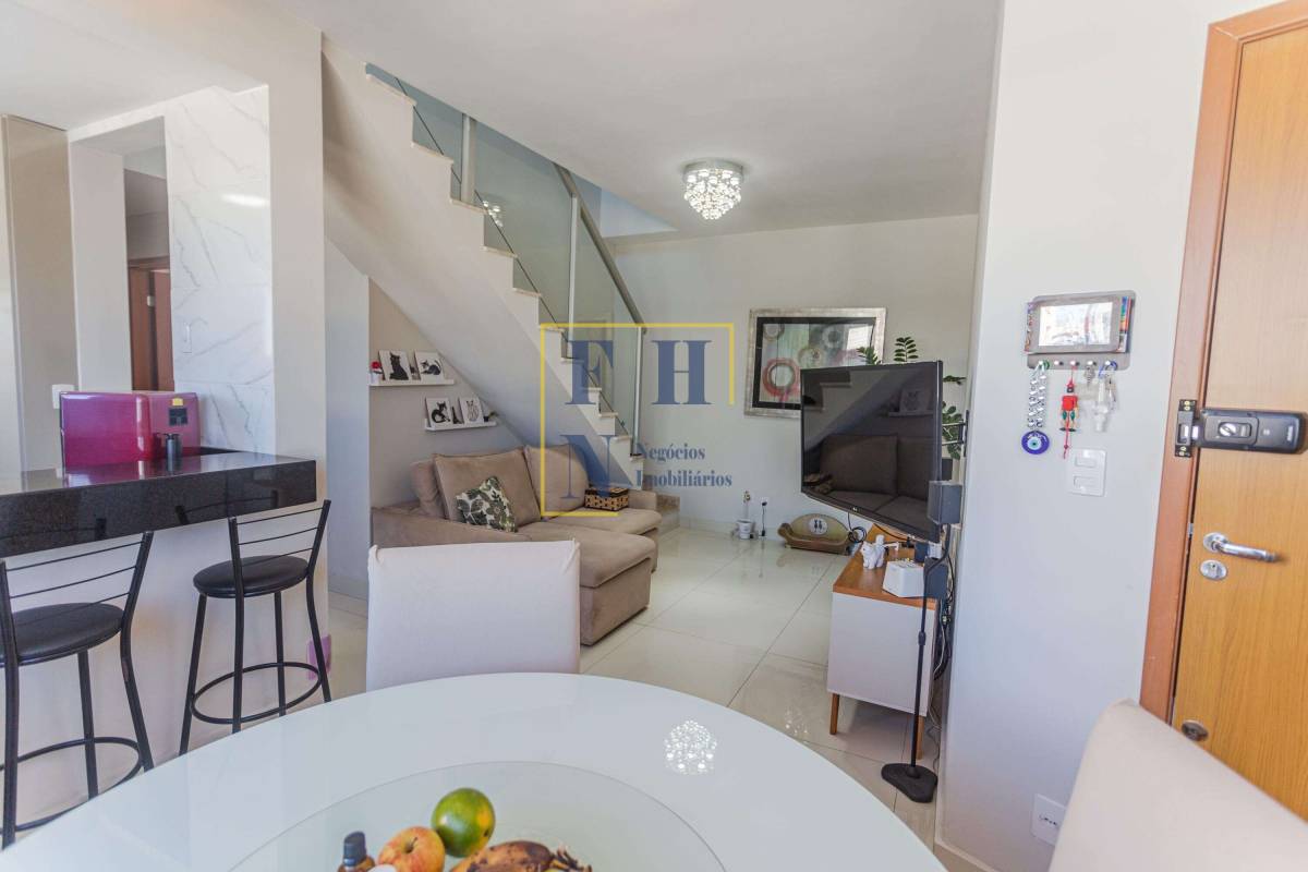 Apartamento à venda com 2 quartos, 176m² - Sagrada Família,