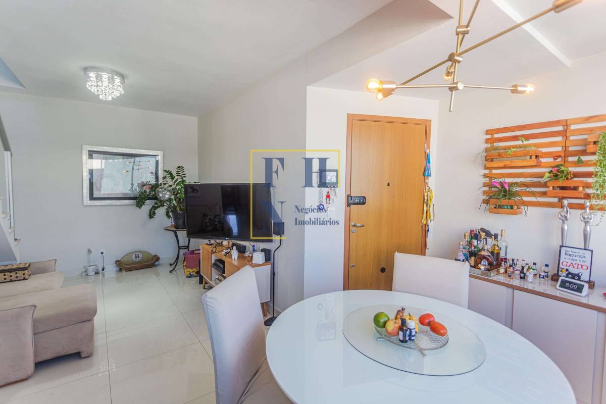Apartamento à venda com 2 quartos, 176m² - Sagrada Família,