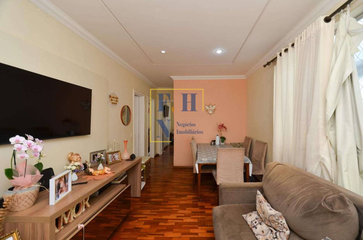 Apartamento à venda com 3 quartos, 75m² - Sagrada Família,