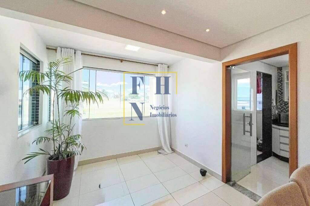 Apartamento à venda com 3 quartos, 80m² - Sagrada Família,