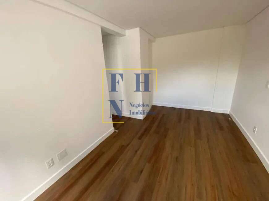 Apartamento à venda com 3 quartos, 168m² - Sagrada Família,