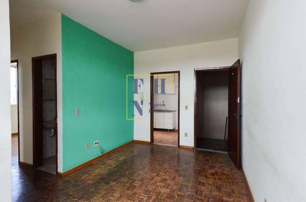 Apartamento à venda com 3 quartos, 67m² - Sagrada Família,