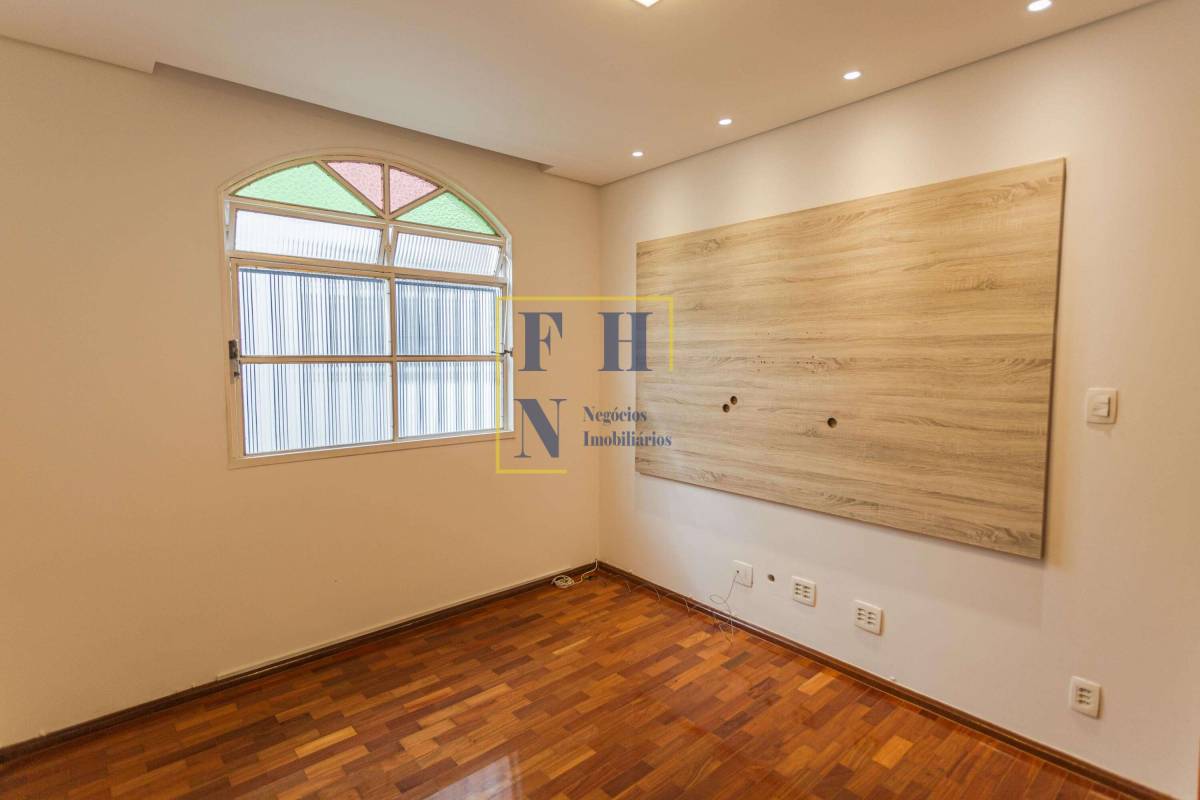 Apartamento à venda com 3 quartos, 70m² - Sagrada Família,