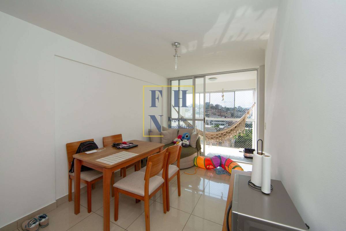 Apartamento à venda com 2 quartos, 50m² - Sagrada Família,