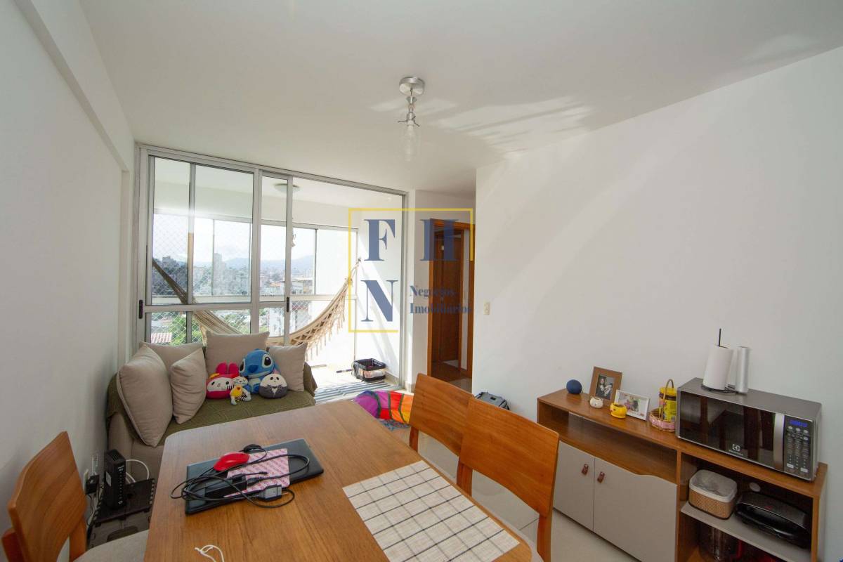 Apartamento à venda com 2 quartos, 50m² - Sagrada Família,