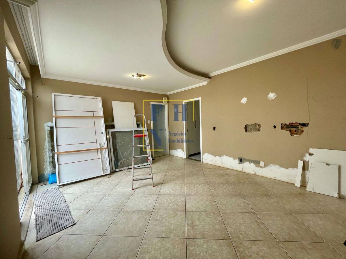 Apartamento à venda com 3 quartos, 110m² - Santa Tereza,