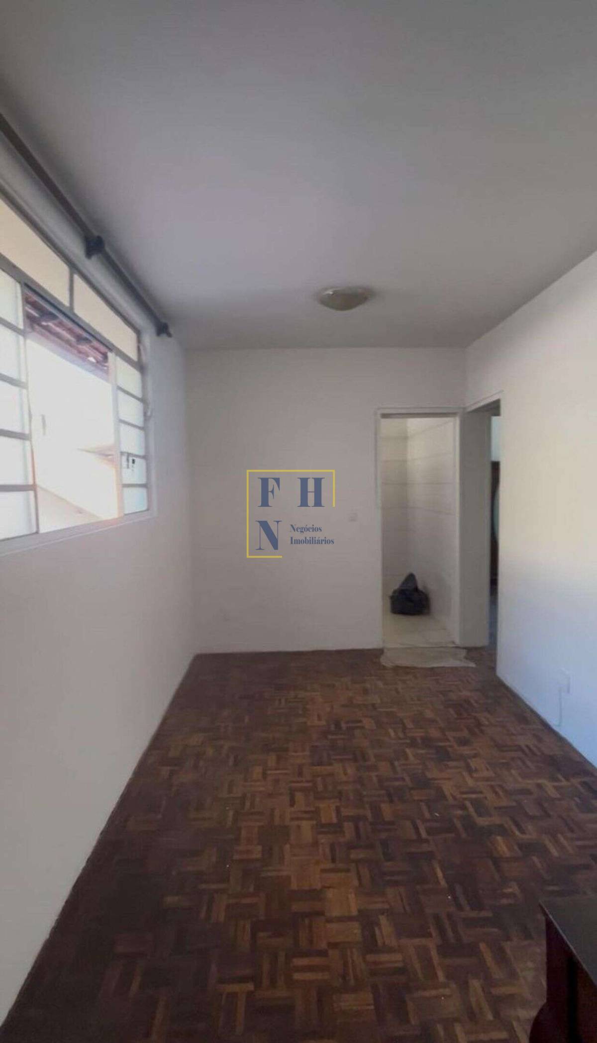 Apartamento à venda com 2 quartos, 45m² - Santa Tereza,