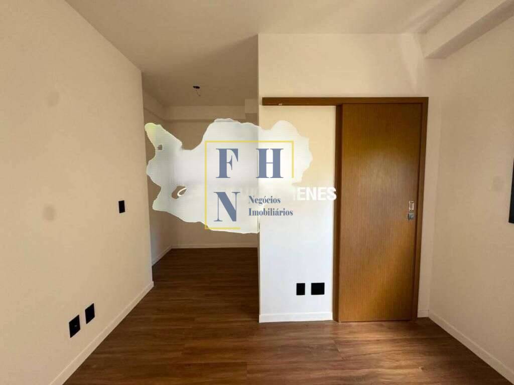 Apartamento à venda com 2 quartos, 68m² - Santo Antônio,