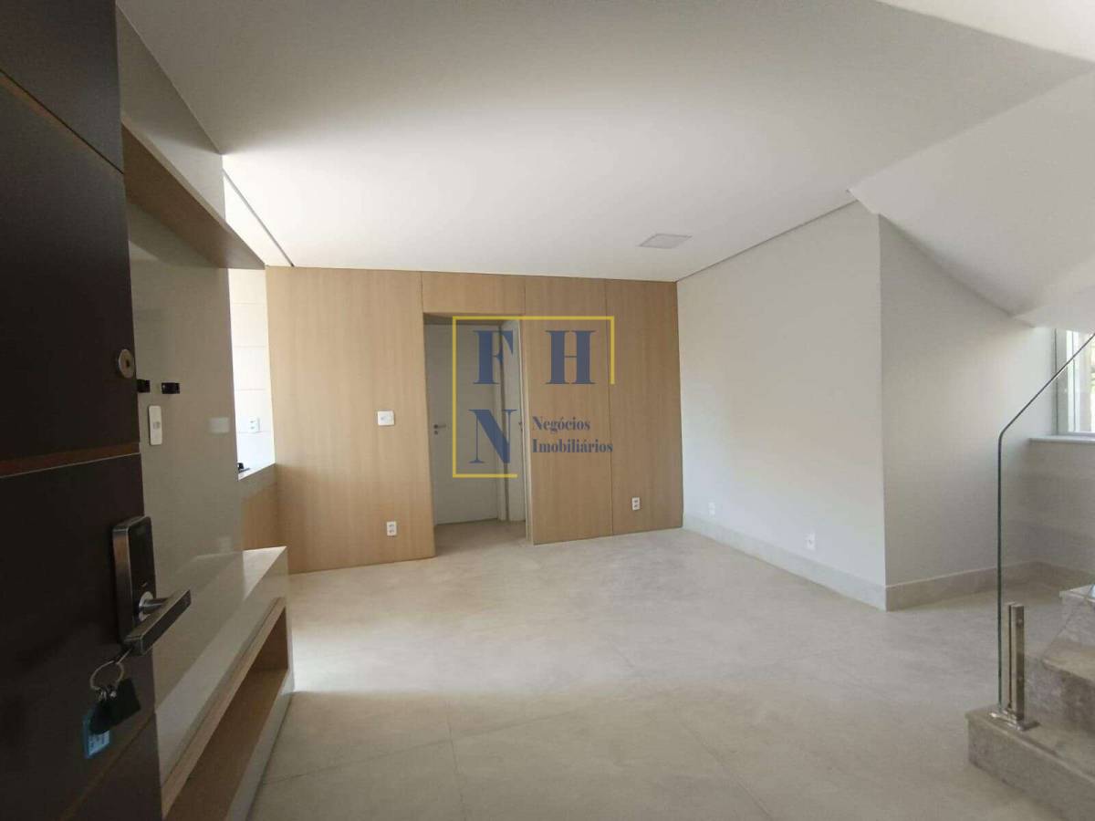 Apartamento à venda com 2 quartos, 120m² - Santo Antônio,