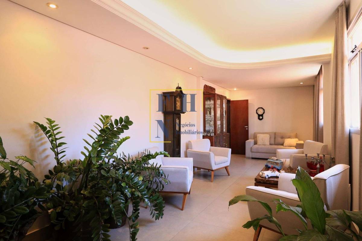  - Apartamento 5 Quartos à Venda no Santo Antônio em Belo Horizonte