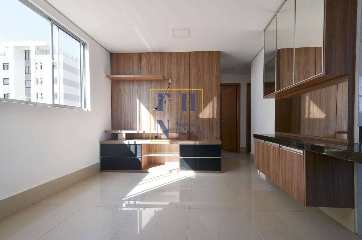 Apartamento à venda com 3 quartos, 130m² - Santo Antônio,