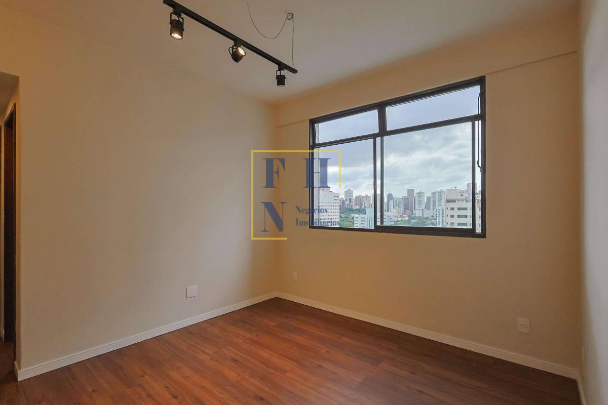 Apartamento à venda com 2 quartos, 65m² - Santo Antônio,