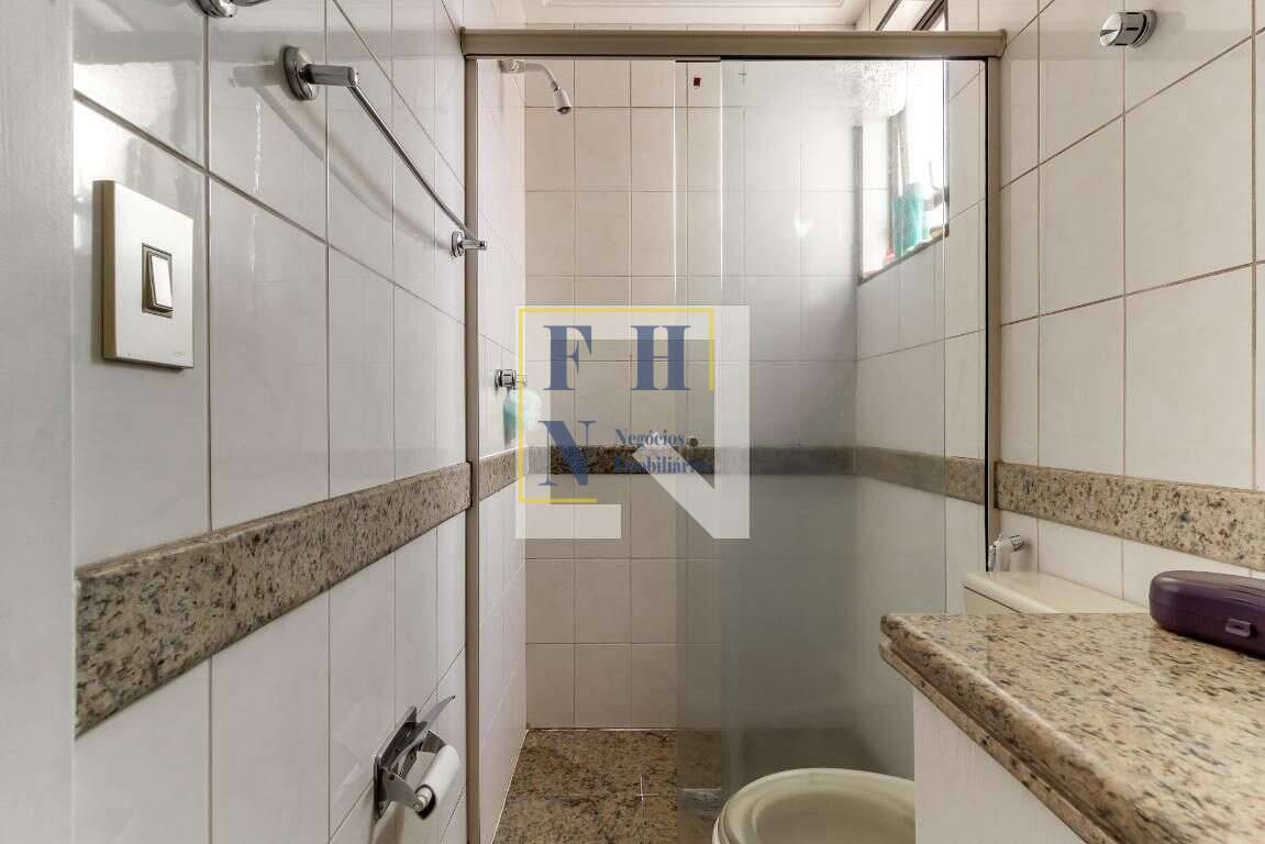 Apartamento à venda com 4 quartos, 135m² - Santo Antônio,