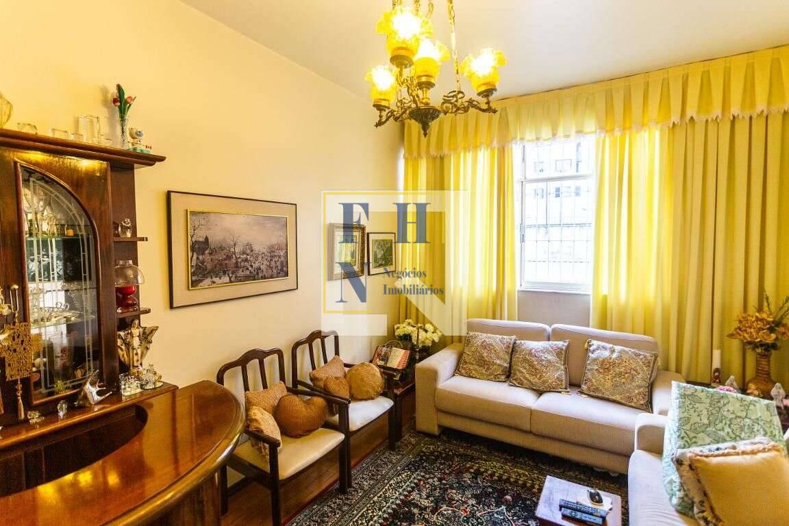  - Apartamento 3 Quartos à Venda no Santo Antônio em Belo Horizonte