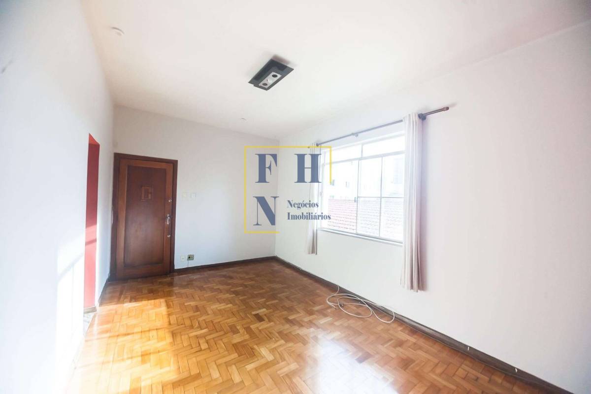 Apartamento à venda com 3 quartos, 96m² - Santo Antônio,