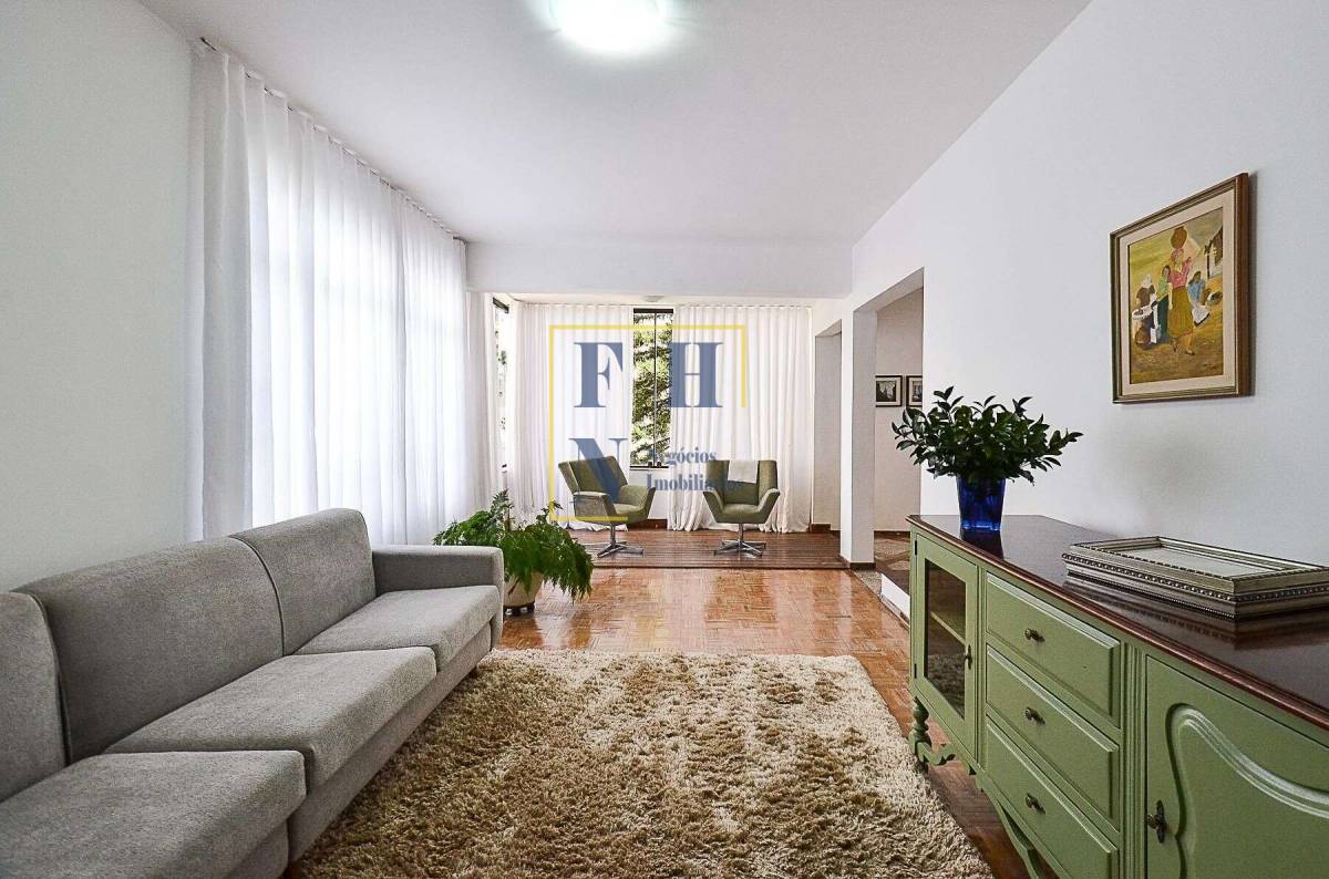  - Apartamento 6 Quartos à Venda no Santo Antônio em Belo Horizonte